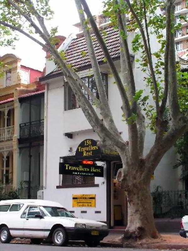 Zing Backpackers Ostello *